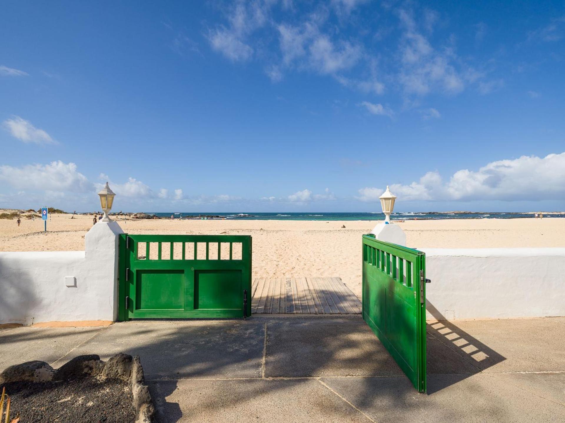 Apartamento Nire Lula En La Misma Playa El Cotillo  Ngoại thất bức ảnh
