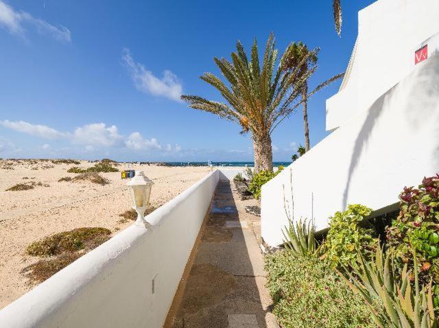 Apartamento Nire Lula En La Misma Playa El Cotillo  Ngoại thất bức ảnh
